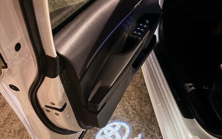 Toyota Camry, 2018 год, 2 600 000 рублей, 14 фотография