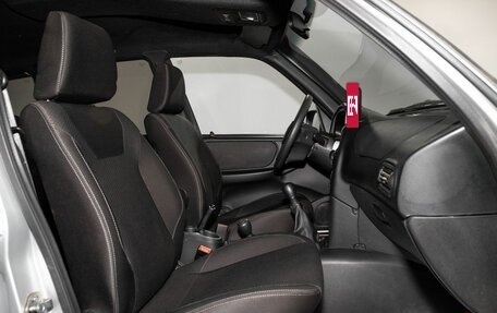 Chevrolet Niva I рестайлинг, 2019 год, 930 000 рублей, 6 фотография