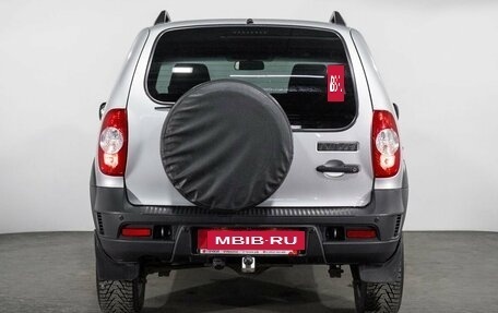 Chevrolet Niva I рестайлинг, 2019 год, 930 000 рублей, 4 фотография