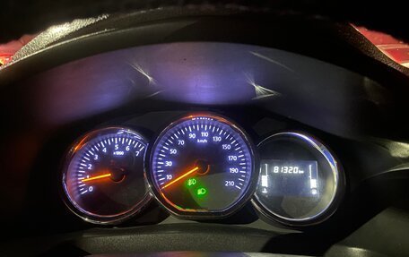 Renault Logan II, 2019 год, 928 333 рублей, 2 фотография