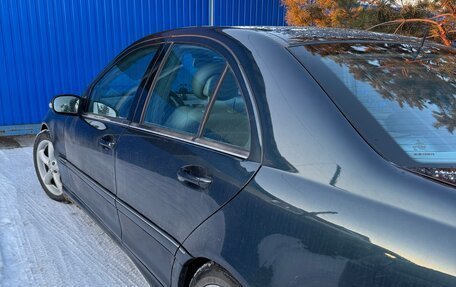 Mercedes-Benz C-Класс, 2004 год, 860 000 рублей, 4 фотография