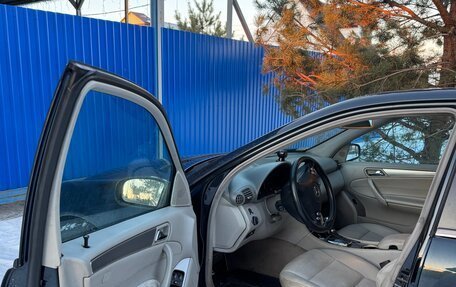 Mercedes-Benz C-Класс, 2004 год, 860 000 рублей, 8 фотография