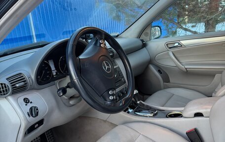 Mercedes-Benz C-Класс, 2004 год, 860 000 рублей, 11 фотография