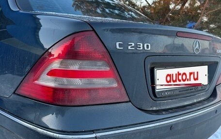 Mercedes-Benz C-Класс, 2004 год, 860 000 рублей, 23 фотография