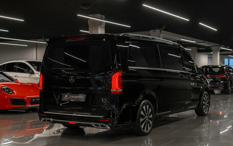 Mercedes-Benz Vito, 2023 год, 7 500 000 рублей, 5 фотография