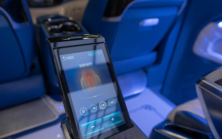 Mercedes-Benz Vito, 2023 год, 7 500 000 рублей, 20 фотография