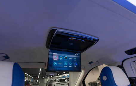 Mercedes-Benz Vito, 2023 год, 7 500 000 рублей, 22 фотография