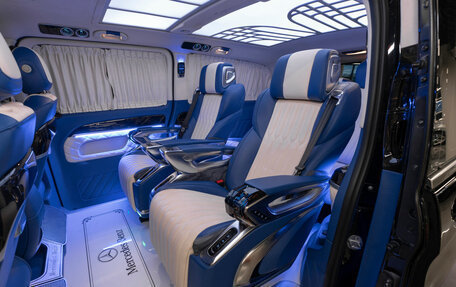 Mercedes-Benz Vito, 2023 год, 7 500 000 рублей, 12 фотография