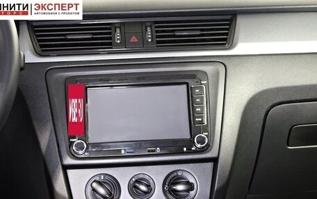 Skoda Rapid I, 2015 год, 1 197 000 рублей, 14 фотография