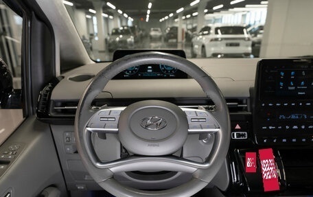 Hyundai Staria, 2022 год, 5 200 000 рублей, 10 фотография