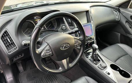 Infiniti Q50 I рестайлинг, 2016 год, 1 997 000 рублей, 15 фотография