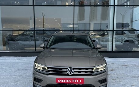 Volkswagen Tiguan II, 2019 год, 2 350 000 рублей, 8 фотография