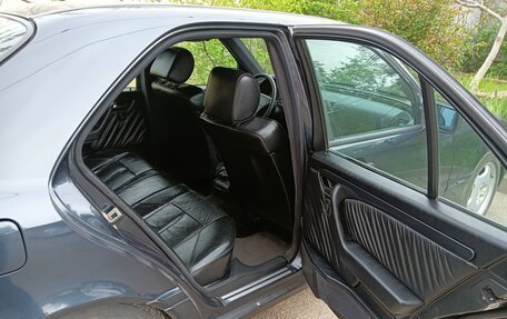 Mercedes-Benz C-Класс, 1995 год, 450 000 рублей, 6 фотография