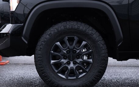 Toyota Tundra, 2024 год, 6 700 000 рублей, 4 фотография