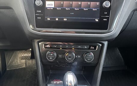 Volkswagen Tiguan II, 2018 год, 2 900 000 рублей, 11 фотография