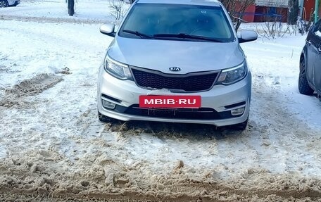 KIA Rio III рестайлинг, 2016 год, 1 050 000 рублей, 1 фотография