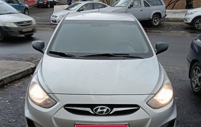 Hyundai Solaris II рестайлинг, 2012 год, 563 000 рублей, 1 фотография