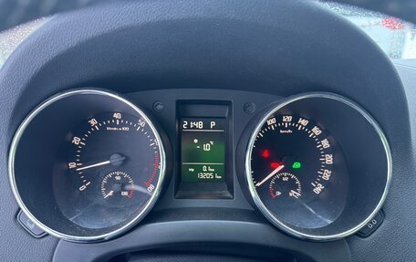 Skoda Yeti I рестайлинг, 2013 год, 1 500 000 рублей, 18 фотография