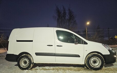 Peugeot Partner II рестайлинг 2, 2021 год, 1 254 900 рублей, 2 фотография