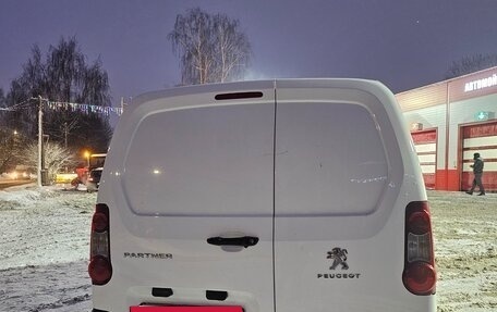 Peugeot Partner II рестайлинг 2, 2021 год, 1 254 900 рублей, 3 фотография