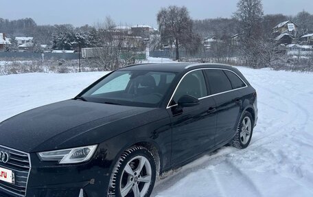 Audi A4, 2019 год, 2 300 000 рублей, 3 фотография