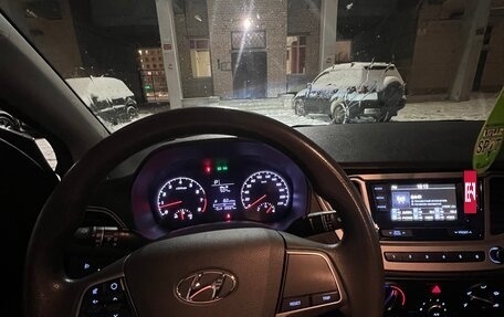 Hyundai Solaris II рестайлинг, 2020 год, 1 100 000 рублей, 7 фотография