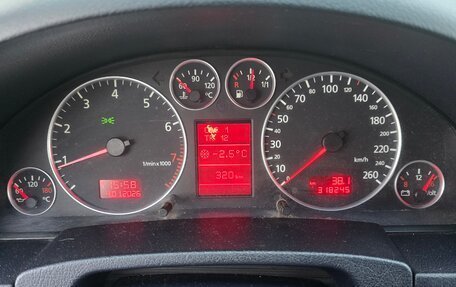 Audi A6, 2002 год, 575 000 рублей, 17 фотография