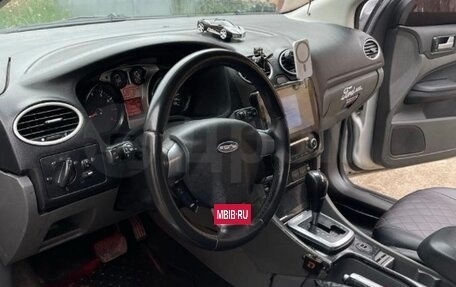 Ford Focus II рестайлинг, 2005 год, 400 000 рублей, 5 фотография