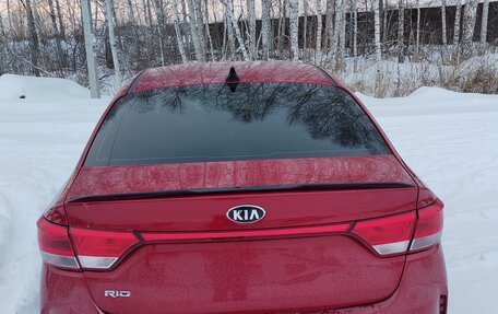 KIA Rio IV, 2018 год, 850 000 рублей, 4 фотография