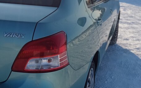 Toyota Yaris III рестайлинг, 2008 год, 730 000 рублей, 6 фотография