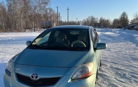 Toyota Yaris III рестайлинг, 2008 год, 730 000 рублей, 25 фотография