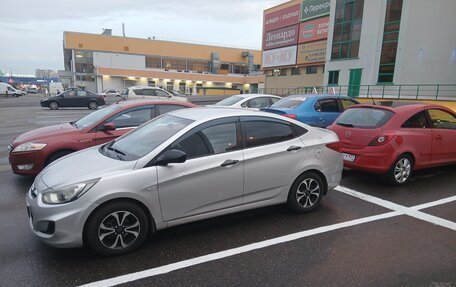 Hyundai Solaris II рестайлинг, 2012 год, 563 000 рублей, 2 фотография