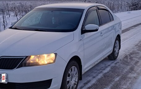 Skoda Rapid I, 2018 год, 700 000 рублей, 3 фотография