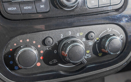 Renault Kaptur I рестайлинг, 2017 год, 999 000 рублей, 21 фотография