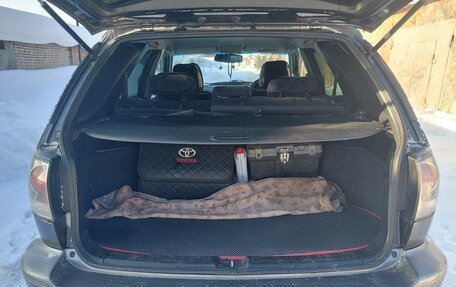 Toyota Harrier, 2002 год, 1 000 000 рублей, 19 фотография