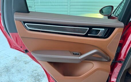 Porsche Cayenne III, 2021 год, 9 495 000 рублей, 13 фотография