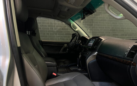 Toyota Land Cruiser 200, 2010 год, 3 500 000 рублей, 10 фотография