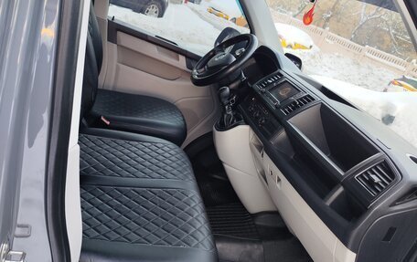 Volkswagen Transporter T6 рестайлинг, 2015 год, 2 600 000 рублей, 21 фотография