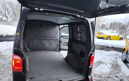 Volkswagen Transporter T6 рестайлинг, 2015 год, 2 600 000 рублей, 24 фотография