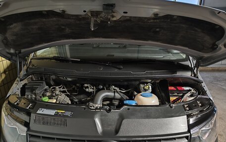 Volkswagen Transporter T6 рестайлинг, 2015 год, 2 600 000 рублей, 37 фотография