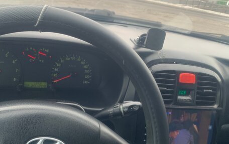 Hyundai Sonata IV рестайлинг, 2005 год, 400 000 рублей, 7 фотография