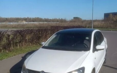 Volkswagen Polo VI (EU Market), 2012 год, 800 000 рублей, 10 фотография