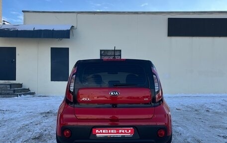 KIA Soul II рестайлинг, 2019 год, 1 799 000 рублей, 6 фотография