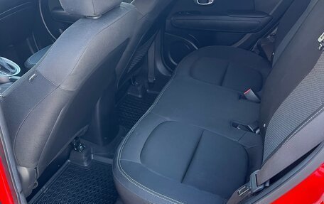 KIA Soul II рестайлинг, 2019 год, 1 799 000 рублей, 20 фотография