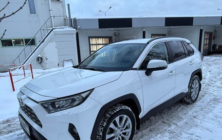 Toyota RAV4, 2022 год, 3 480 000 рублей, 9 фотография