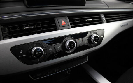 Audi A4, 2017 год, 2 249 000 рублей, 13 фотография