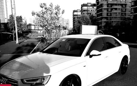 Audi A4, 2017 год, 2 760 000 рублей, 6 фотография