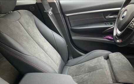 BMW 3 серия, 2018 год, 2 900 000 рублей, 12 фотография