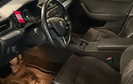 Skoda Superb III рестайлинг, 2017 год, 2 100 000 рублей, 9 фотография