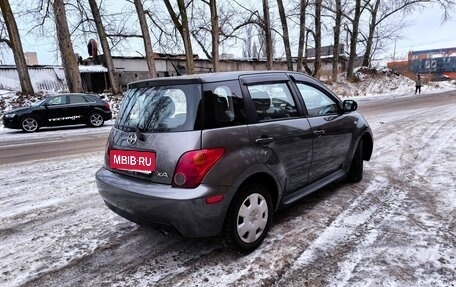 Scion xA, 2005 год, 550 000 рублей, 3 фотография